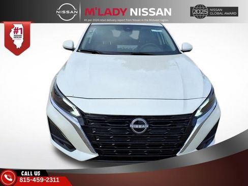 New 2025 Nissan Altima 2.5 SL image 2