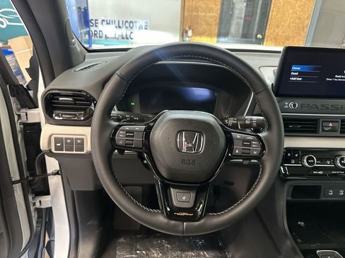 New 2026 Honda Passport TrailSport Elite image 11