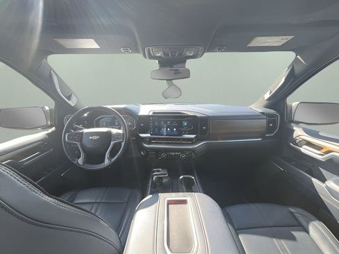 Certified 2022 Chevrolet Silverado 1500 High Country w/ High Country Premium Package image 21