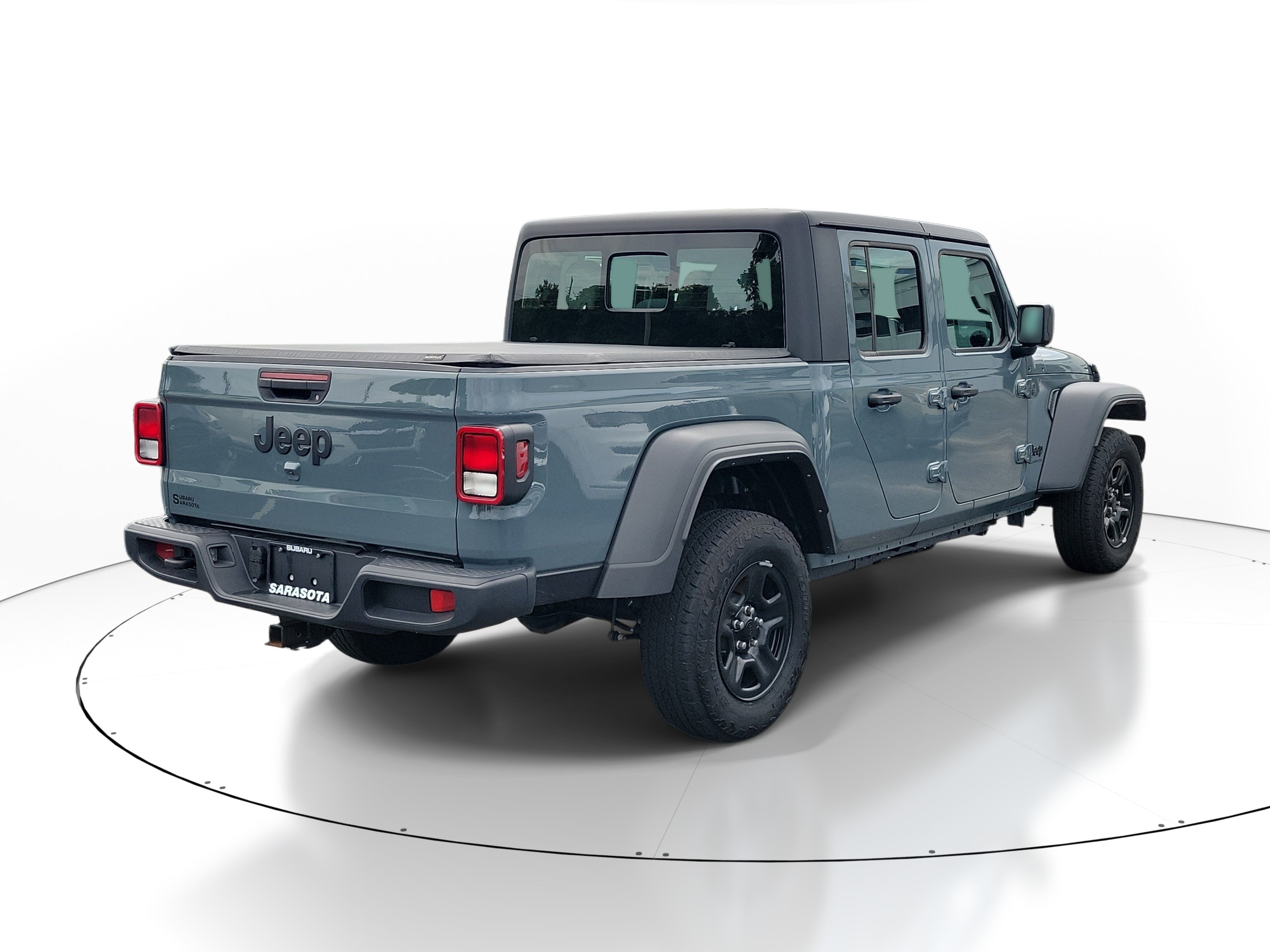 Used 2025 Jeep Gladiator Sport AWD/4WD image 6