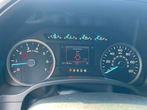 Used 2019 Ford F150 XLT w/ Equipment Group 302A Luxury AWD/4WD image 20