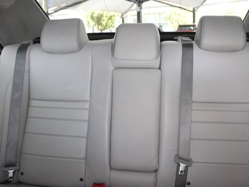 Used 2015 Toyota Camry XLE w/ Moonroof Package FWD image 54