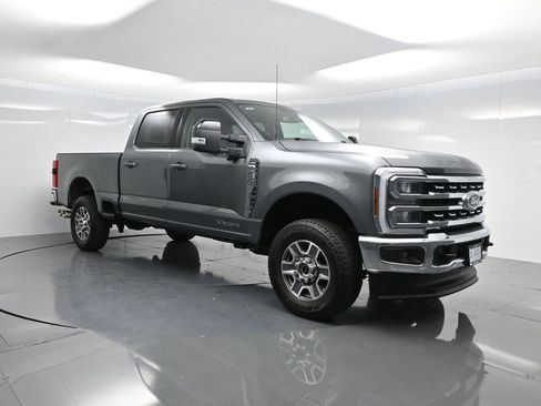 Used 2024 Ford F250 Lariat image 46