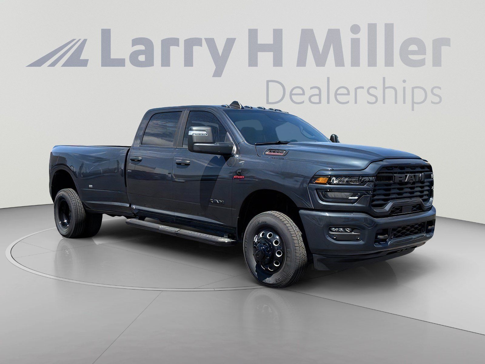New 2027 RAM 3500 Big Horn AWD/4WD image 8