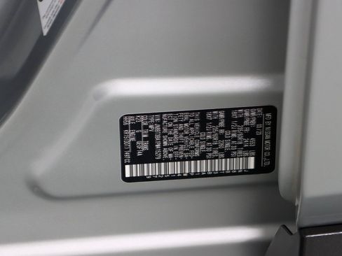 Used 2023 Nissan Rogue SV FWD image 31
