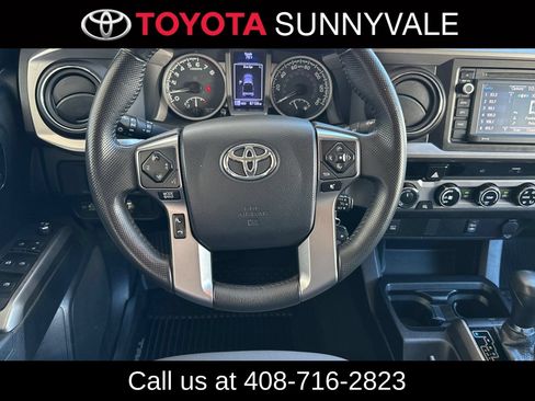 Used 2017 Toyota Tacoma SR5 w/ Tow Package AWD/4WD image 19