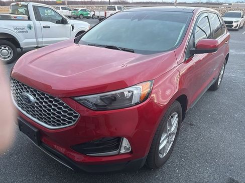 Certified 2024 Ford Edge SEL w/ Convenience Package image 2