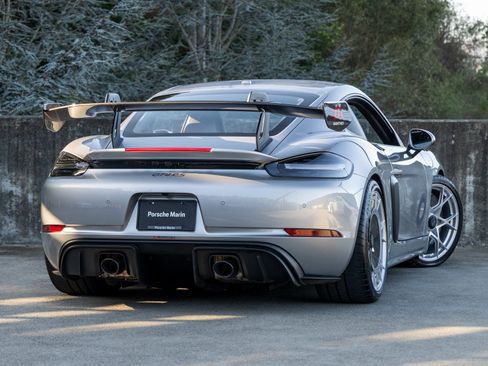 Certified 2025 Porsche 718 Cayman GT4 RS image 11