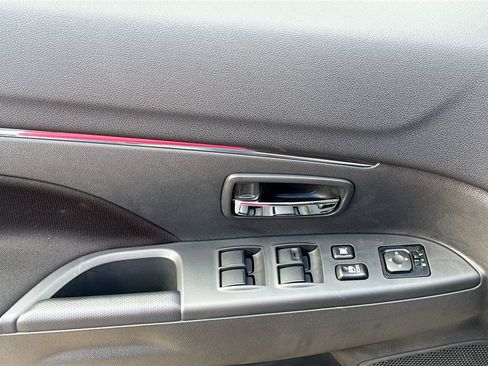 Used 2025 Mitsubishi Outlander Sport LE AWD/4WD image 18