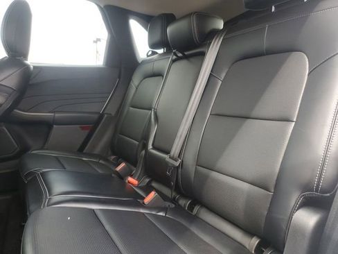 Certified 2024 Ford Escape Platinum AWD/4WD image 23