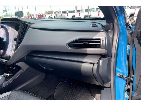 Used 2024 Subaru Crosstrek 2.5i Wilderness w/ Crosstrek Mirror Package AWD/4WD image 18