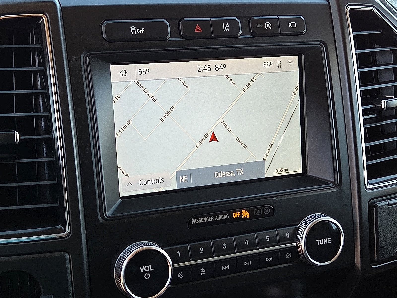 Used 2020 Ford Expedition Limited w/ Equipment Group 302A RWD image 19