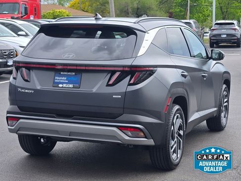 Certified 2025 Hyundai Tucson Limited AWD/4WD image 12