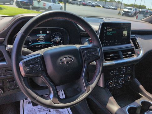 Used 2022 Chevrolet Tahoe RST w/ Sport Performance Package AWD/4WD image 12