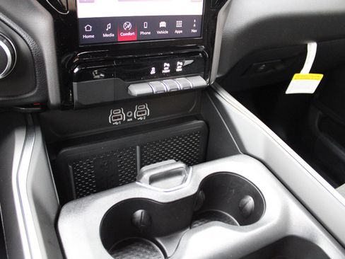 New 2026 RAM 1500 Big Horn image 28