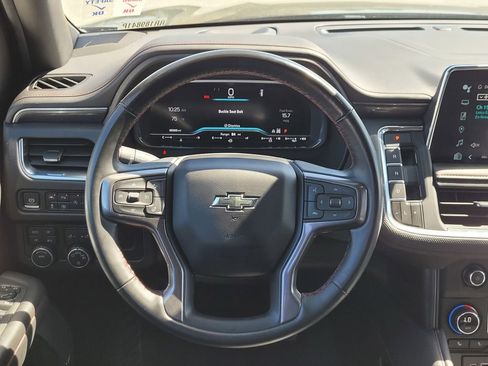 Used 2024 Chevrolet Suburban RST w/ Luxury Package AWD/4WD image 13