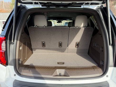 New 2026 GMC Yukon Elevation image 20