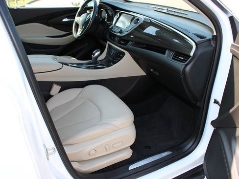 Used 2020 Buick Envision Essence w/ Experience Buick Package image 6