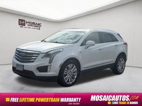 Used 2018 Cadillac XT5 Premium Luxury w/ Driver Assist Package AWD/4WD image 3