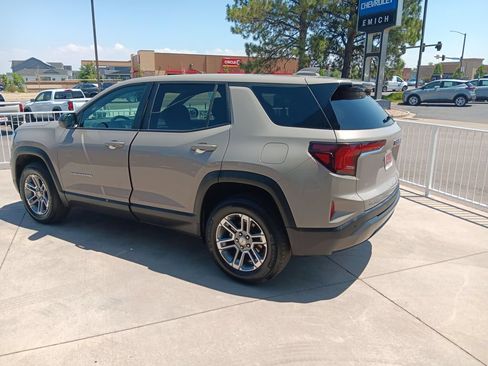 Used 2025 GMC Terrain Elevation AWD/4WD image 3