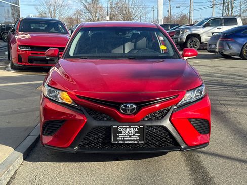 Used 2020 Toyota Camry SE image 35