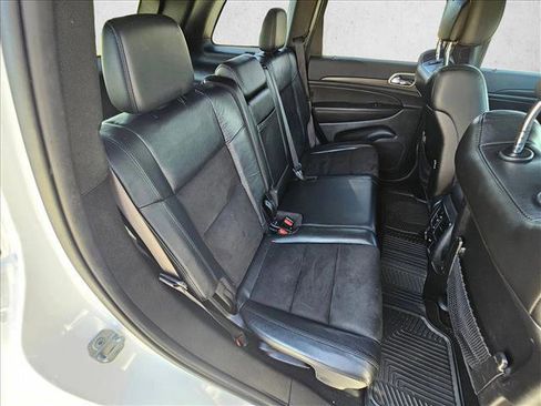 Used 2021 Jeep Grand Cherokee Laredo X RWD image 20