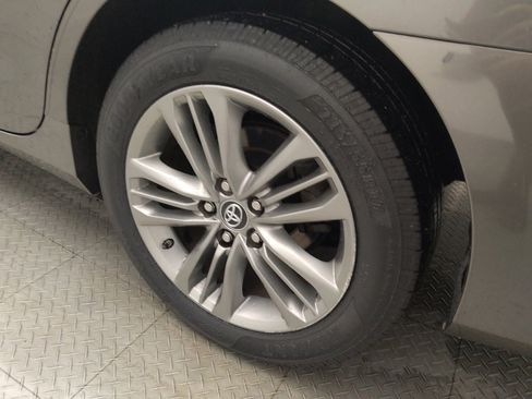 Used 2016 Toyota Camry SE image 31