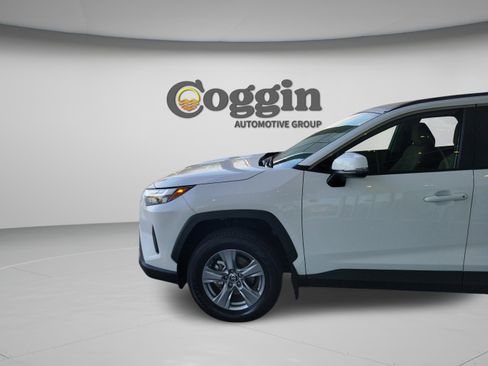 Certified 2025 Toyota RAV4 XLE image 2