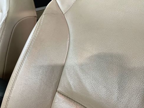 Used 2016 Ford Explorer XLT w/ Equipment Group 202A image 19