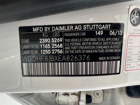 Used 2014 Mercedes-Benz E 350 4MATIC Sedan image 34