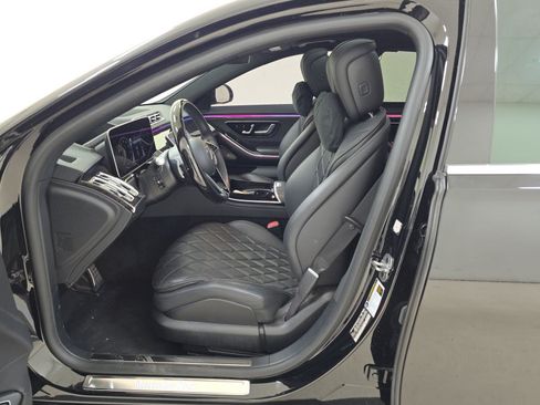 Used 2021 Mercedes-Benz S 580 4MATIC Sedan image 5