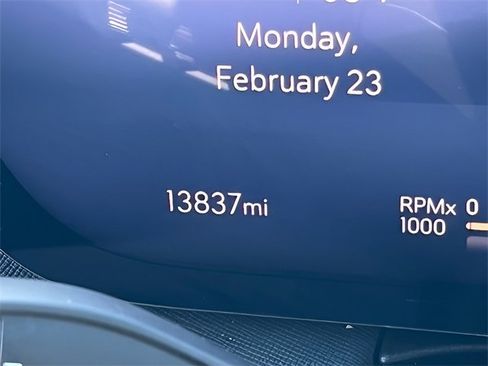 Used 2025 Buick Enclave Preferred image 22