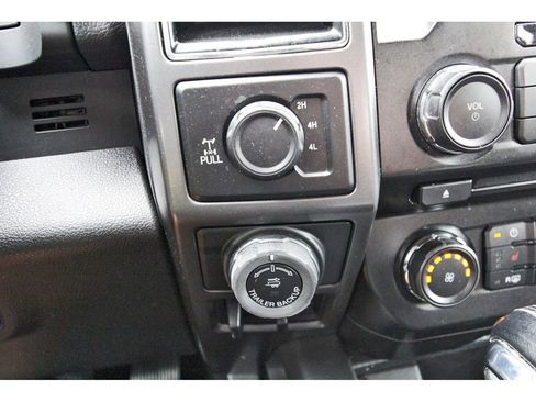 Used 2018 Ford F150 XLT w/ Equipment Group 302A Luxury image 29