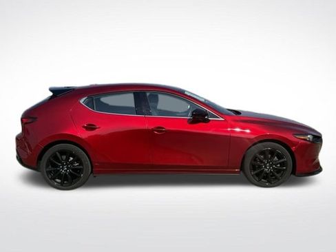 Used 2021 MAZDA MAZDA3 Hatchback w/Premium Plus Pkg AWD/4WD image 9