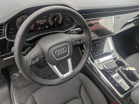 New 2026 Audi Q7 3.0T Premium Plus AWD/4WD image 3