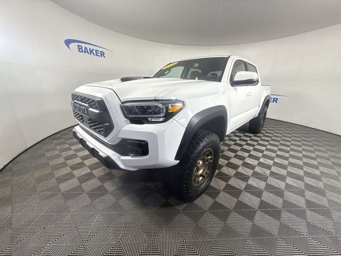 Used 2021 Toyota Tacoma TRD Pro AWD/4WD image 5