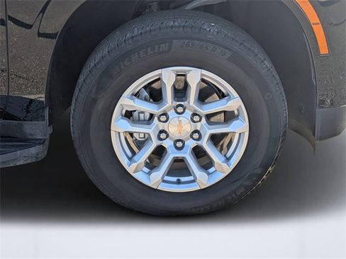 Used 2025 Chevrolet Tahoe LT image 10