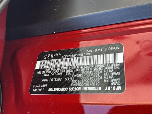 Used 2023 Mitsubishi Outlander SE FWD image 39