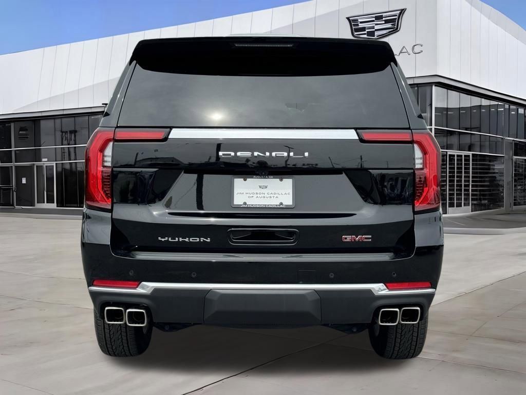 Used 2026 GMC Yukon Denali AWD/4WD image 11