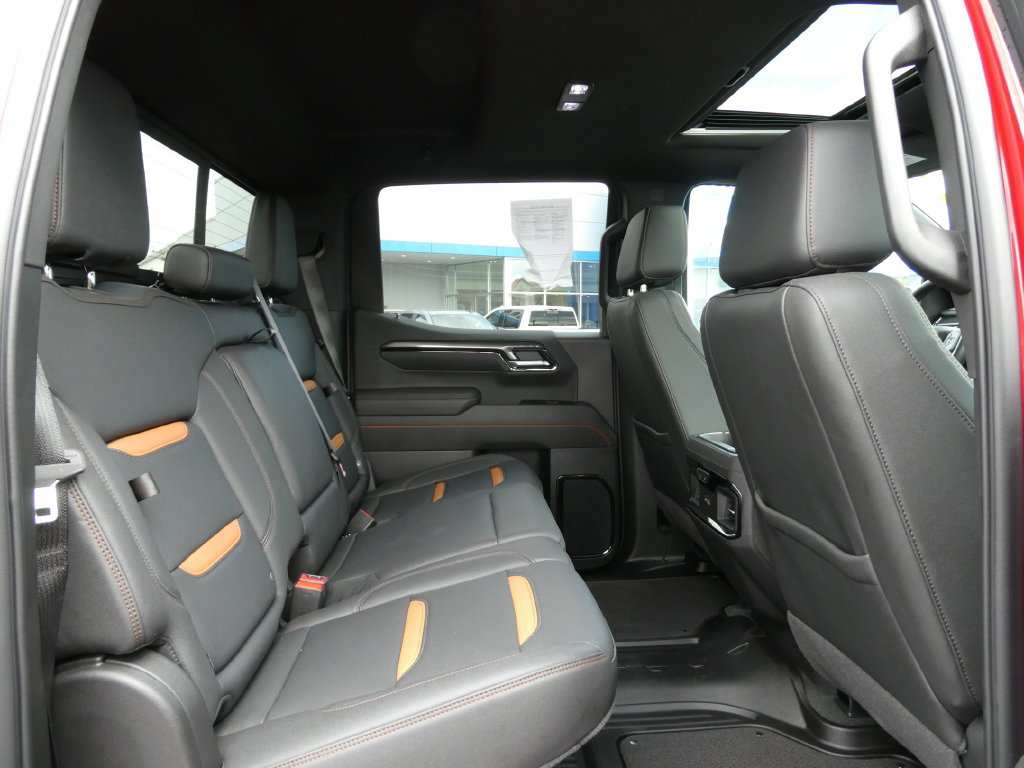 Certified 2026 GMC Sierra 1500 AT4 w/ AT4 Premium Package AWD/4WD image 16
