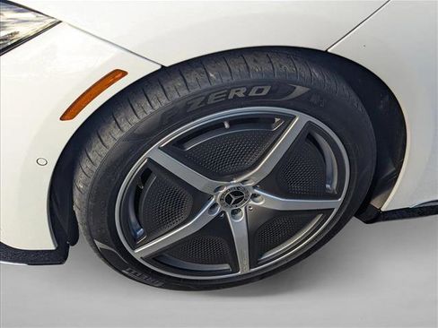 Used 2024 Mercedes-Benz EQE 350+ 4MATIC Sedan image 19