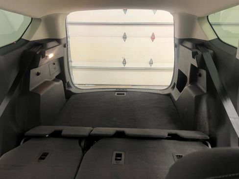 Used 2017 Ford Escape SE w/ Equipment Group 201A FWD image 32