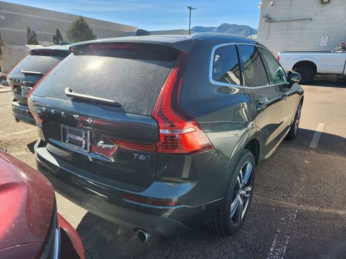 Used 2019 Volvo XC60 T6 Momentum w/ Advanced Package image 5