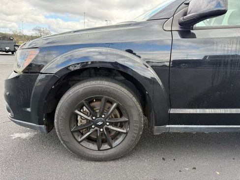 Used 2019 Dodge Journey SE w/ Connectivity Group image 24