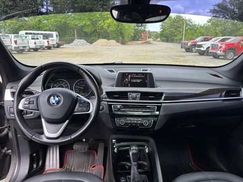 Used 2016 BMW X1 xDrive28i AWD/4WD image 18