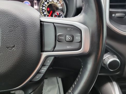 Used 2021 RAM 1500 Big Horn image 25