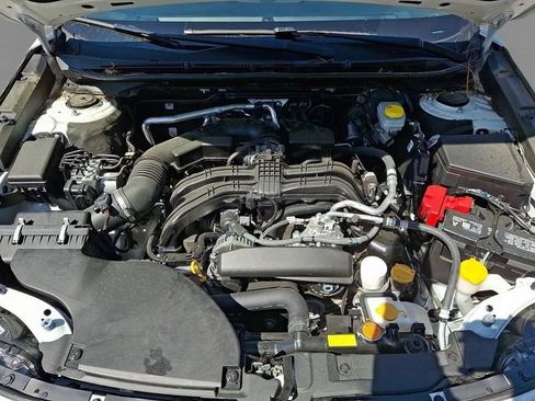 Used 2025 Subaru Outback Limited AWD/4WD image 31