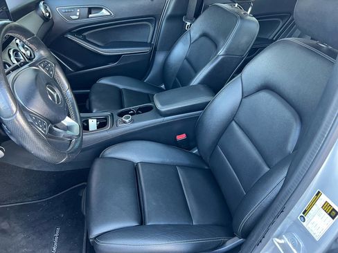 Used 2018 Mercedes-Benz GLA 250 4MATIC image 11