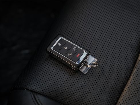 Used 2022 Jeep Wagoneer Series III w/ Convenience Group I image 61