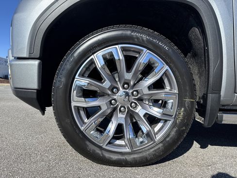 New 2026 GMC Sierra 1500 Denali image 13